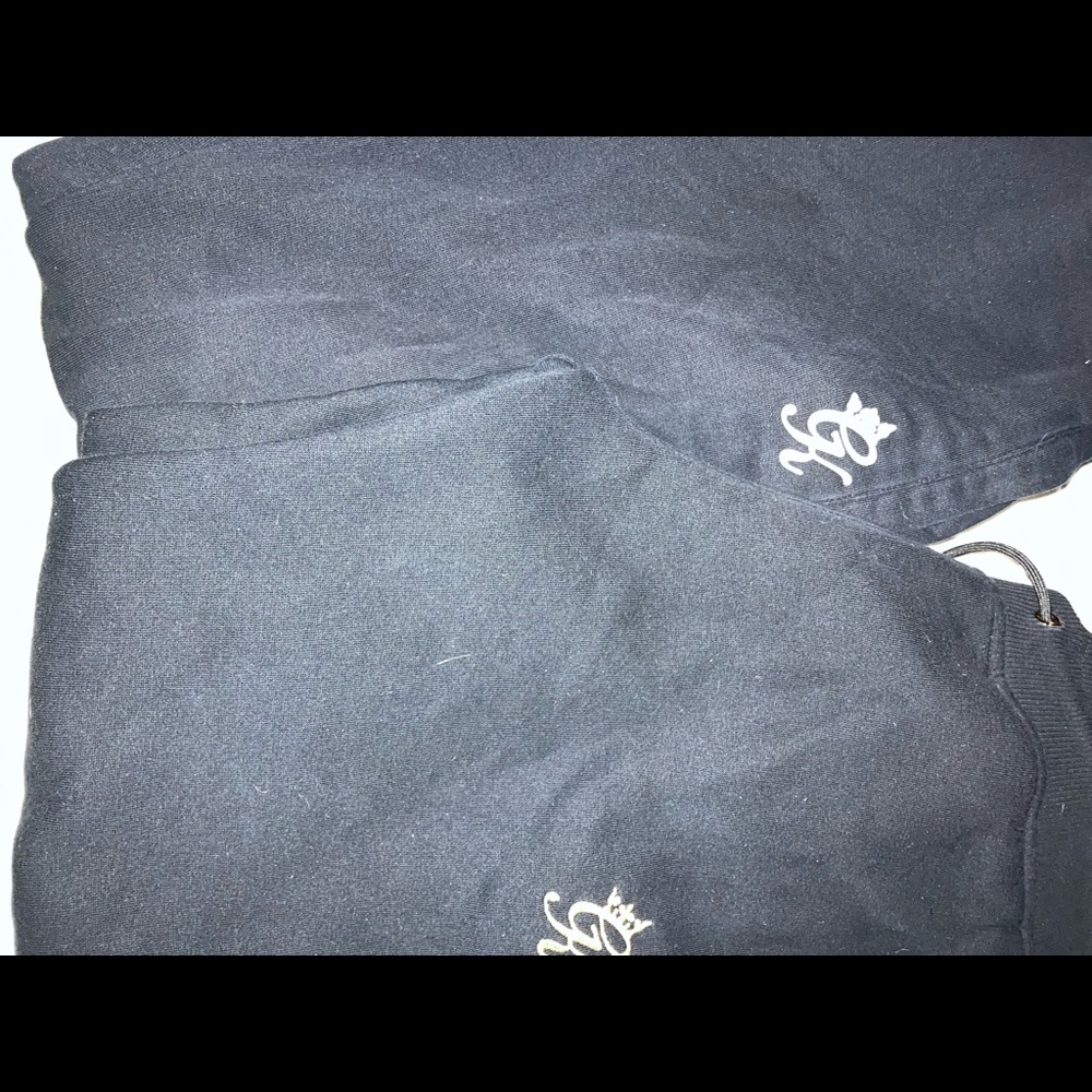 Gym King sweat pants.